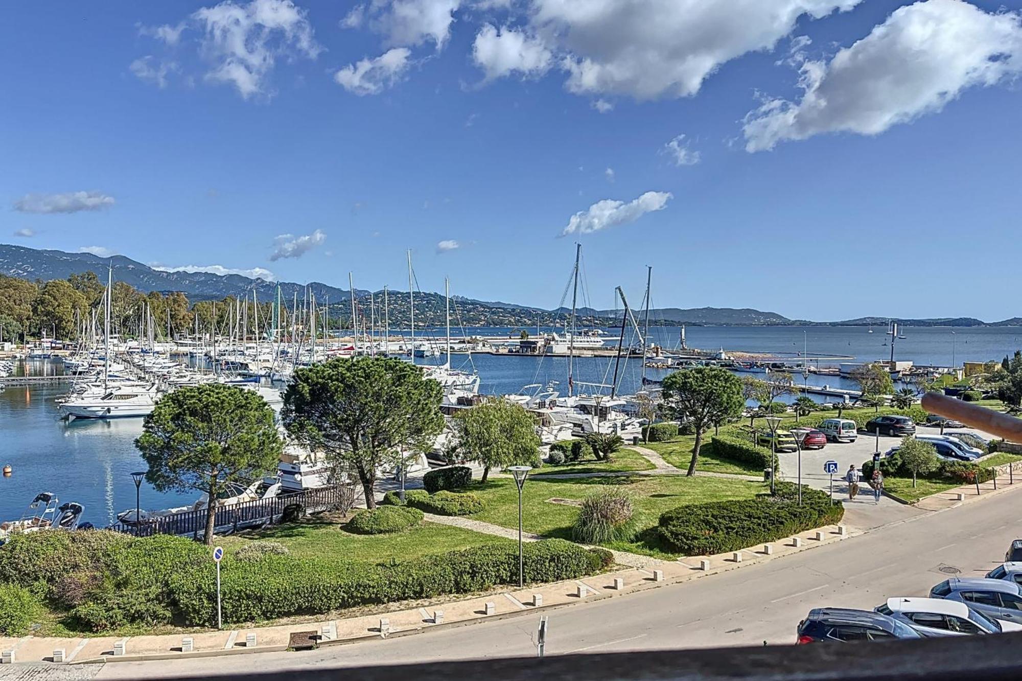 Apartamento Pretty Cocoon With Harbour View Porto Vecchio Exterior foto